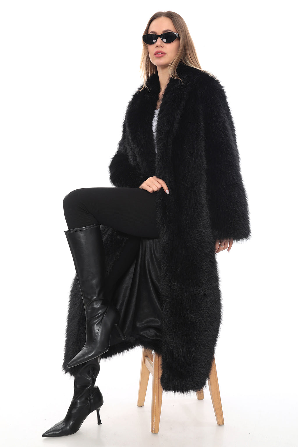 Sable Élegance Faux Fur Jacket
